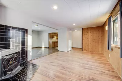 1155 Mansfield Street, Chippewa Falls,  54729 - Photo 10