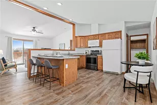 1016 W Ridge Ct, New Richmond, WI 54017 - Photo 4