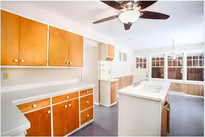 110 N Pearl Street, River Falls, WI 54022 - Photo 16