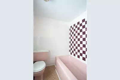 110 N Pearl Street, River Falls, WI 54022 - Photo 24