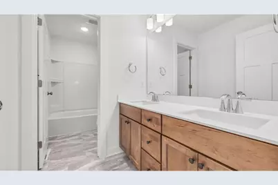 1517 Creekwood Drive, New Richmond, WI 54017 - Photo 22