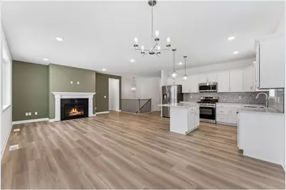 1125 Legacy Parkway, New Richmond, WI 54017 - Photo 6