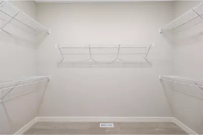 1125 Legacy Parkway, New Richmond, WI 54017 - Photo 12