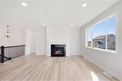 1125 Legacy Parkway, New Richmond, WI 54017 - Photo 16