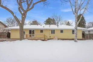 2620 Roth Pl, White Bear Lake, MN 55110 - Photo 32