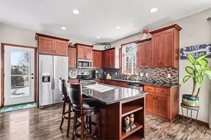 6509 Tessman Ln, Brooklyn Park, MN 55445 - Photo 20