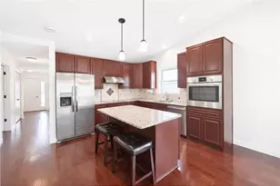 853 Aurora Cir, Red Wing, MN 55066 - Photo 2