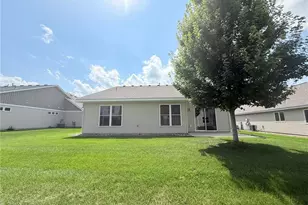 853 Aurora Cir, Red Wing, MN 55066 - Photo 14