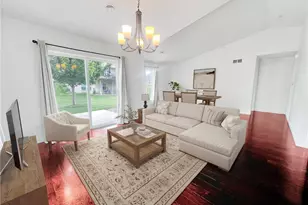 853 Aurora Cir, Red Wing, MN 55066 - Photo 4