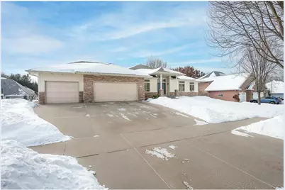 3139 Anric Drive, Eau Claire, WI 54701 - Photo 4