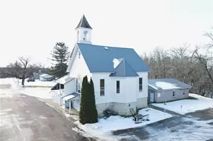 N6313 N Prescott, Arkansaw, WI 54721 - Photo 4