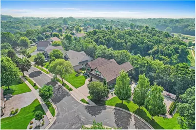 1924 Glacier Avenue, River Falls, WI 54022 - Photo 40