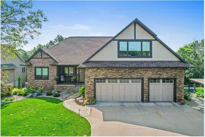 1924 Glacier Avenue, River Falls, WI 54022 - Photo 2