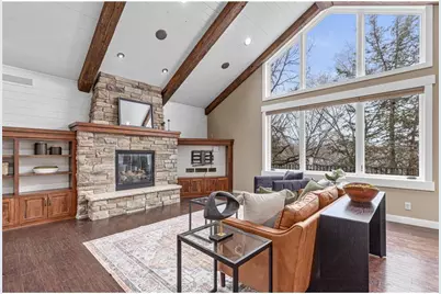 1924 Glacier Avenue, River Falls, WI 54022 - Photo 6