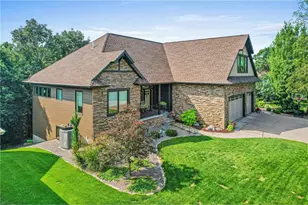 1924 Glacier Ave, River Falls, WI 54022 - Photo 32