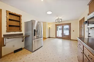 1011 Hazel St, River Falls, WI 54022 - Photo 8