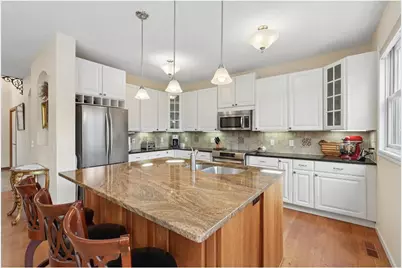 287 Plainview Drive, Troy Township, WI 54022 - Photo 14