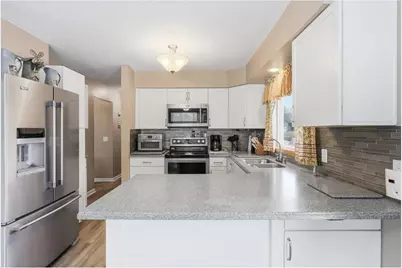 505 Chateau Court, Somerset, WI 54025 - Photo 10