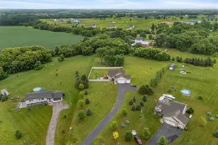 1021 167th St, Hammond, WI 54015 - Photo 32