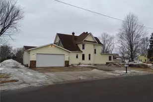 515 E Prospect St, Durand, WI 54736 - Photo 2