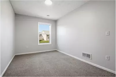 300 Cedar Street #15, Baldwin, WI 54002 - Photo 8
