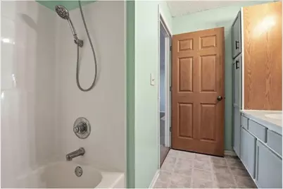 300 Cedar Street #15, Baldwin, WI 54002 - Photo 18