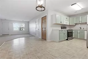 300 Cedar St, Baldwin, WI 54002 - Photo 8
