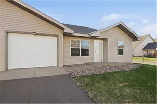 300 Cedar St, Baldwin, WI 54002 - Photo 4