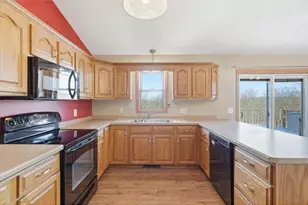 456 Walnut Ridge Dr, Glenwood City, WI 54013 - Photo 8