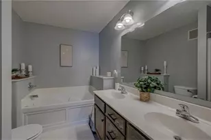 3581 Sterling Heights Dr, River Falls, WI 54022 - Photo 18