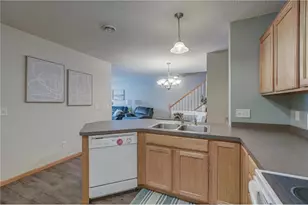 3581 Sterling Heights Dr, River Falls, WI 54022 - Photo 14