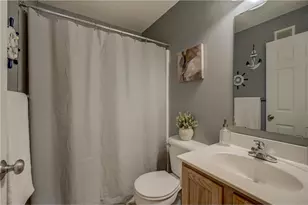 3581 Sterling Heights Dr, River Falls, WI 54022 - Photo 28