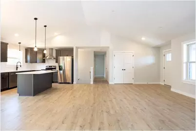 251 Saddle Ridge Lane, Troy Township, WI 54022 - Photo 4