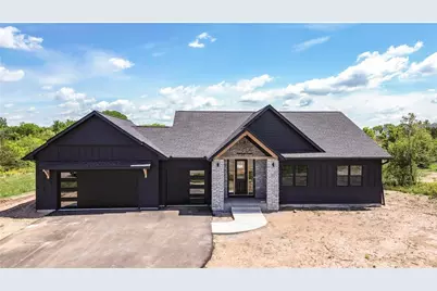 249 Saddle Ridge Lane, Troy Township, WI 54022 - Photo 2