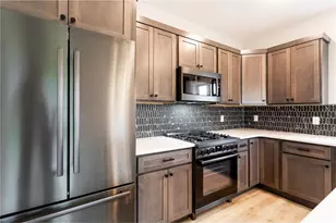 249 Saddle Ridge Ln, River Falls, WI 54022 - Photo 8