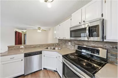 6129 78th Avenue, Minneapolis, MN 55443 - Photo 4