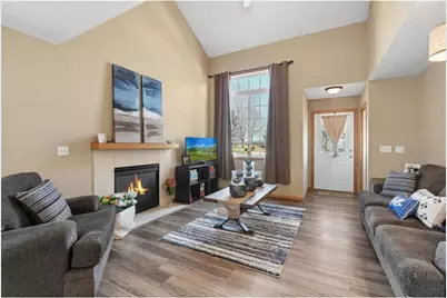 3574 Sterling Heights Drive #H, River Falls, WI 54022 - Photo 4