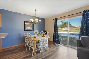 3574 Sterling Heights Dr, River Falls, WI 54022 - Photo 6