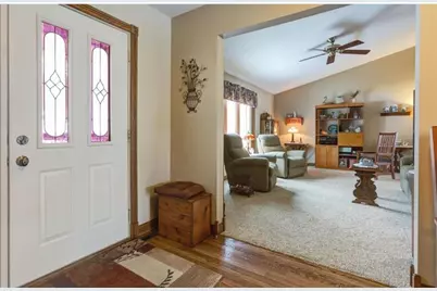 N4309 County Road Y, Menomonie, WI 54751 - Photo 4