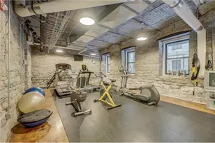 300 Wall St, Saint Paul, MN 55101 - Photo 16