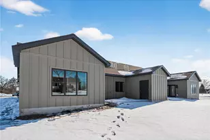 1065 Legend Ln, Troy Township, WI 54022 - Photo 30