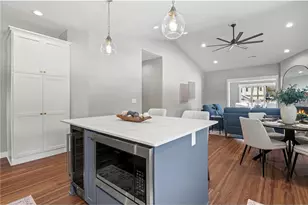 1065 Legend Ln, Troy Township, WI 54022 - Photo 10