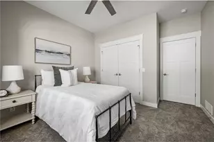 1065 Legend Ln, Troy Township, WI 54022 - Photo 18