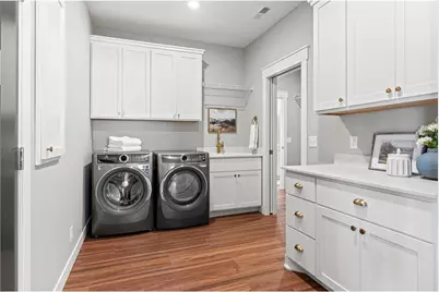 1065 Legend Lane, River Falls, WI 54022 - Photo 10