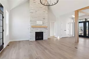 610 Field Point St, Warren Township, WI 54023 - Photo 14