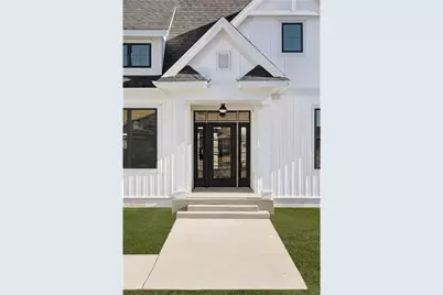 610 Field Point Street, Warren Township, WI 54023 - Photo 6