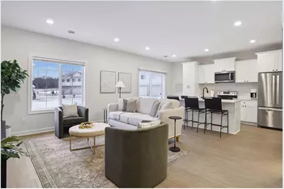 634 Franklin Street, Warren Township, WI 54023 - Photo 8