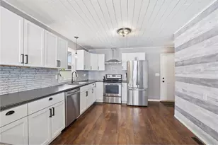 1121 Pearl St, Prescott, WI 54021 - Photo 6