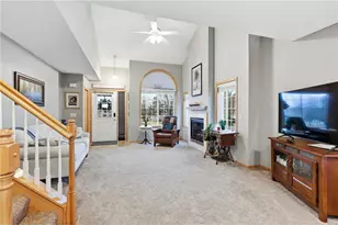 1900 Magnolia Pl, Hudson, WI 54016 - Photo 6