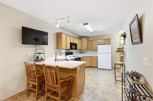 1900 Magnolia Pl, Hudson, WI 54016 - Photo 12